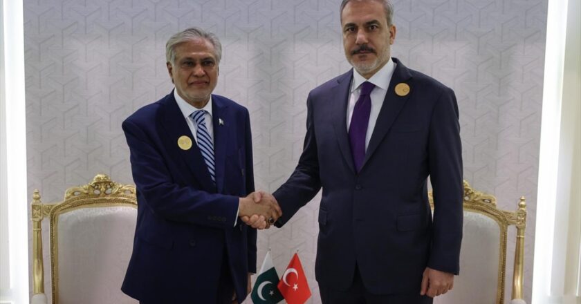 Dışişleri Bakanı Fidan, Pakistanlı mevkidaşı Dar ile Suriye konusunda telefon görüşmesi yaptı