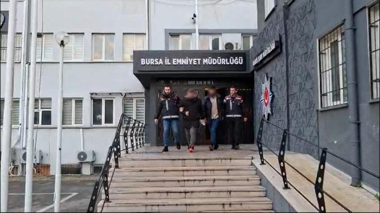 ‘Oğluna’ inandı, 1.2 milyon lira dolandırıldı