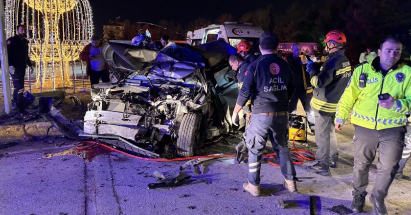 Erzurum Mowers’ta Kamyon 6 Araç: 5 Yaralı