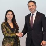 Bakan Bayraktar Gürcistan Ekonomi Bakanı ile bir araya geldi