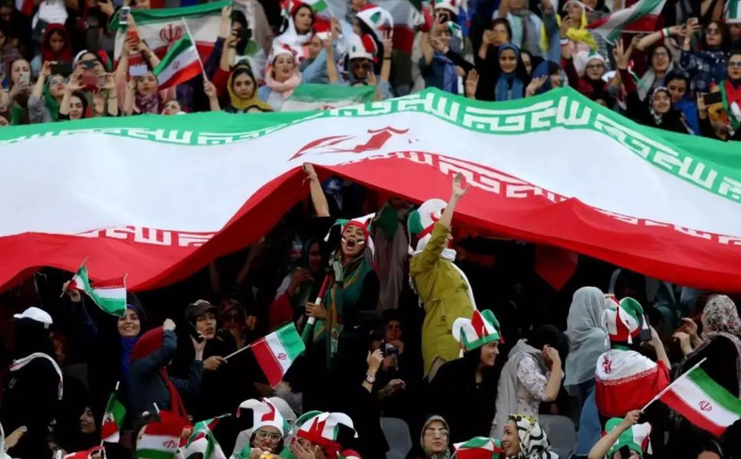 İran futbolunda skandal! Büyücülerle bir sözleşme imzaladılar ... 2 kişi tutuldu 2