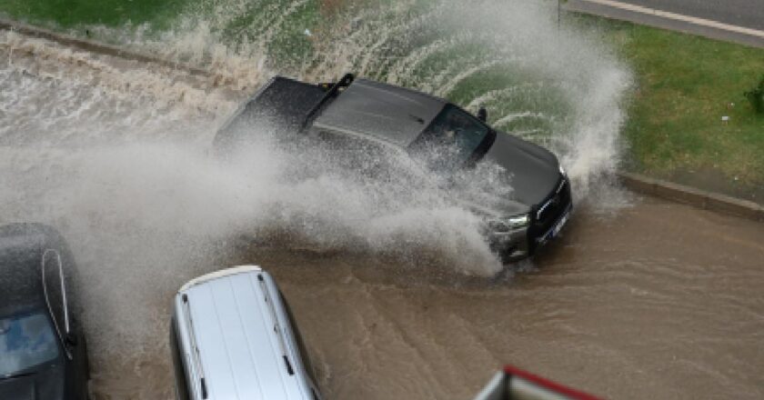 Osmaniye'de şiddetli yağış etkili oldu – Son Dakika Haberleri