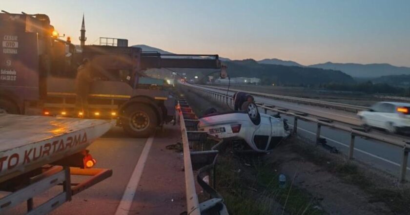 Kontrolü kaybeden otomobil takla attı: 2 yaralı